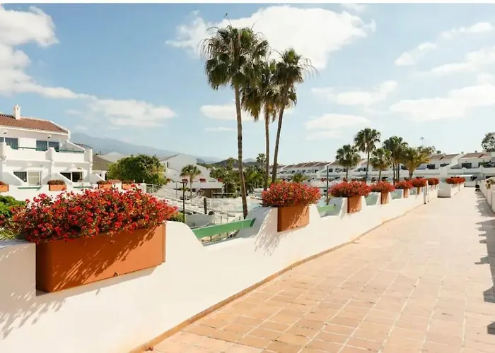 Parque Don Jose, Costa Del Silencio, Tenerife *