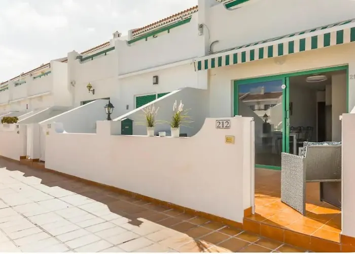 Parque Don Jose, Costa Del Silencio, Tenerife Апартаменты